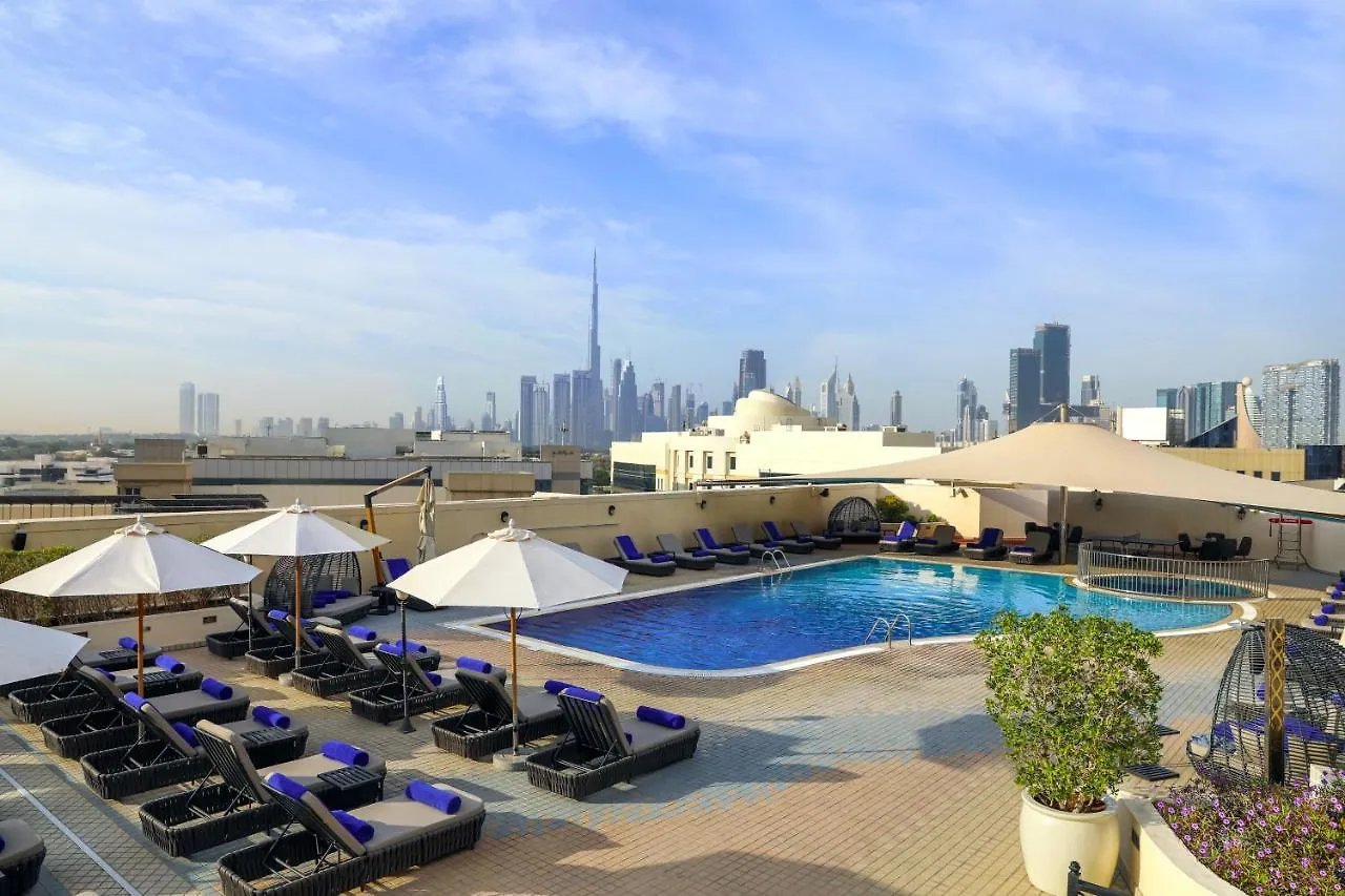 Moevenpick Hotel & Apartments Bur Dubaï 5*,