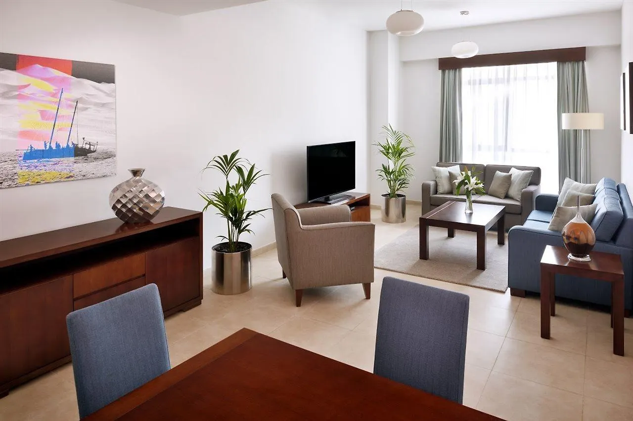 Mövenpick Hotel&Apartments Dubai Hotell