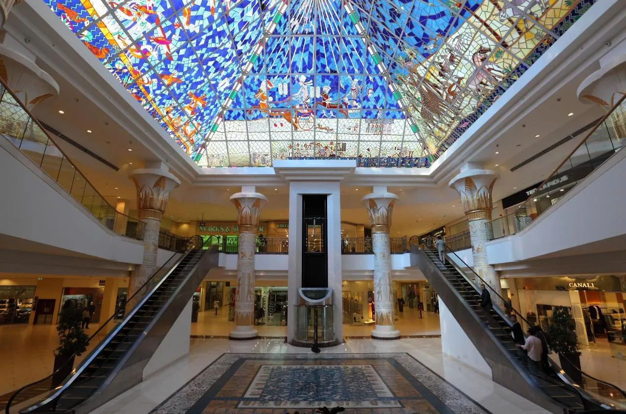 Moevenpick Hotel & Apartments Bur Dubai 5*,  United Arab Emirates