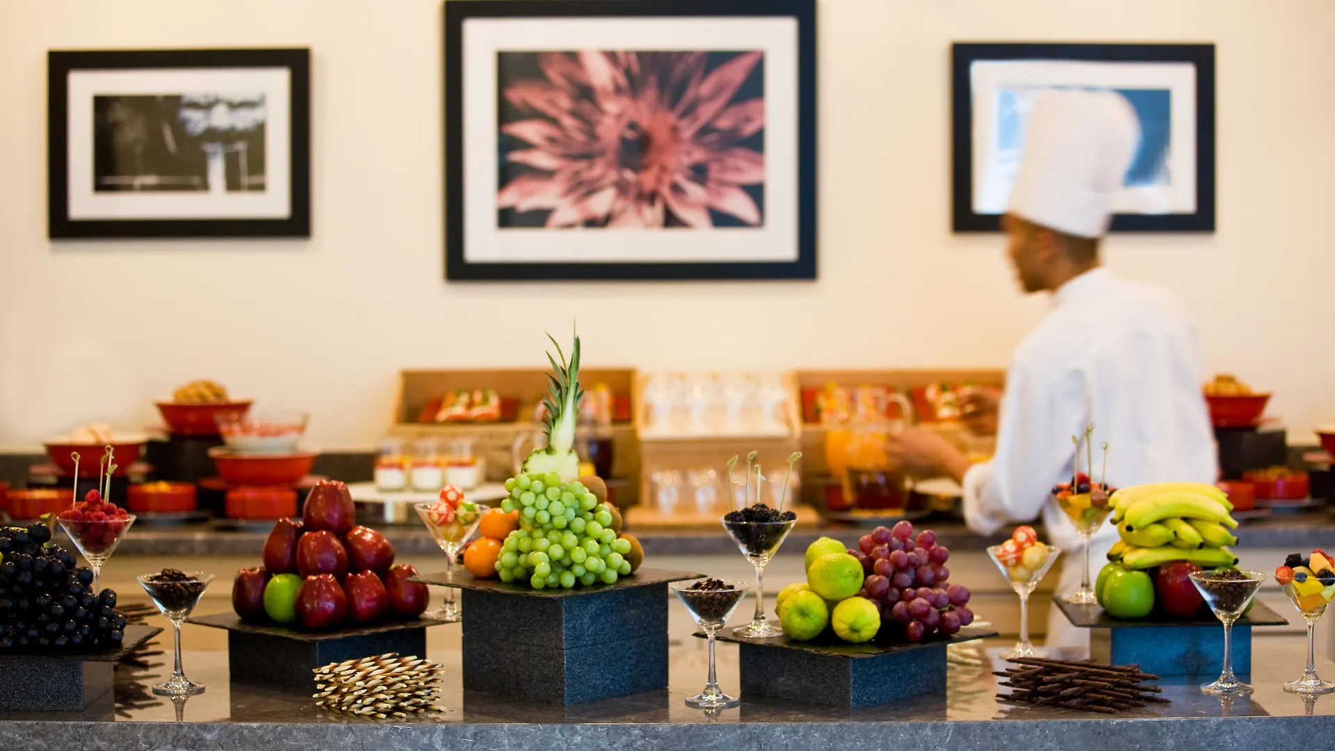 Moevenpick Hotel & Apartments Bur Dubai