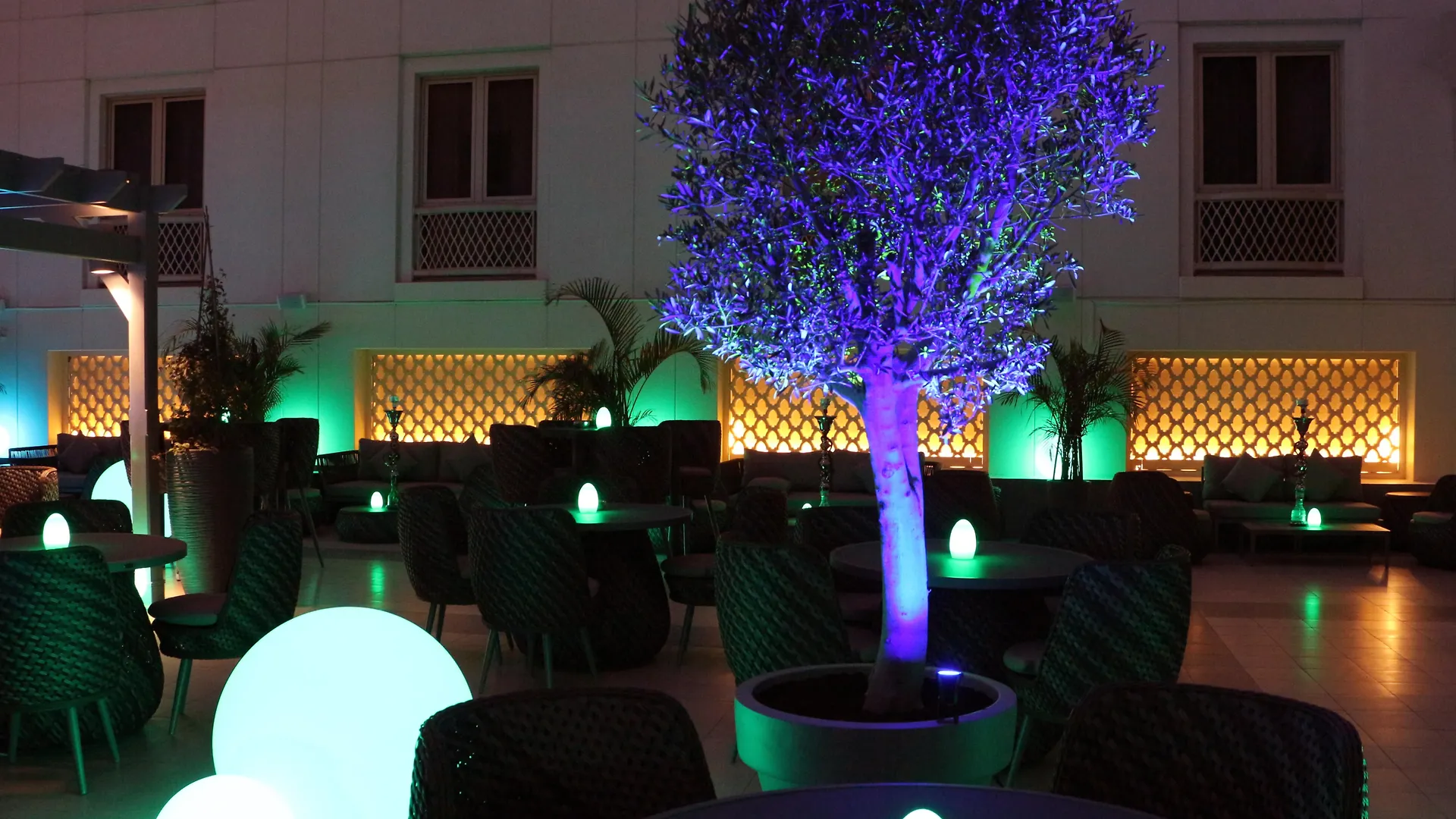 Moevenpick Hotel & Apartments Bur Dubai 5*,  United Arab Emirates